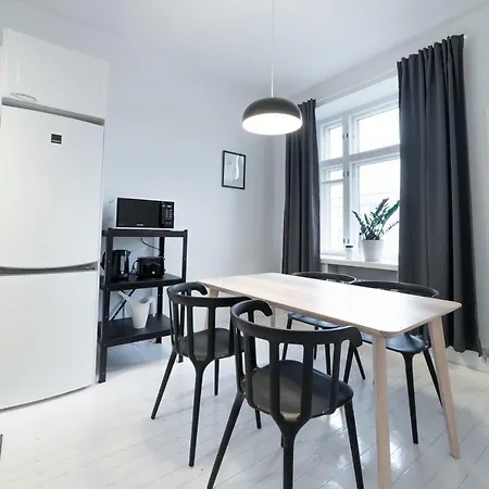 Apartment Hvc Mechelininkatu 6 *